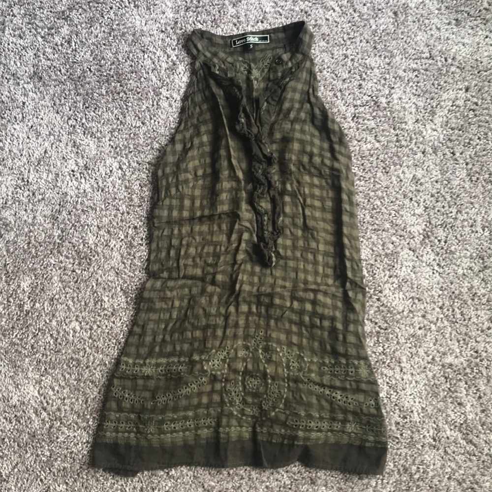 Long ruffle tank